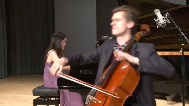 Gaspar Cassadó Serenade