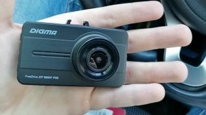 Видеорегистратор Digma FreeDrive 207