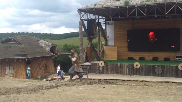 ПОЕЗДКА В КИНО-ПАРК "Викинг" БОИ ВИКИНГОВ смотреть онлайн