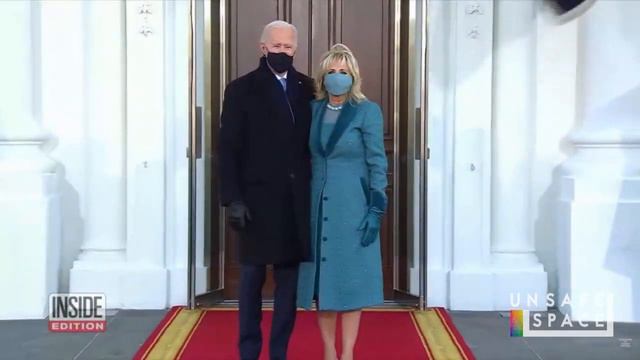 [Clip] Bidens Locked Out of White House смотреть онлайн