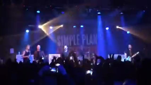 Perfect World by Simple Plan Live at Baltimore Soundstage смотреть онлайн