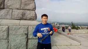 Стоит над горою Алёша