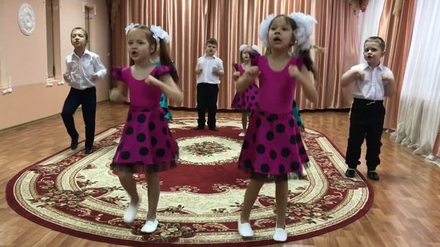 "Бананамама"