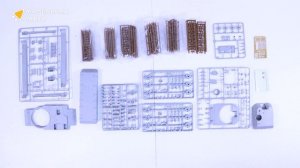 Распаковка сборной модели САУ 2С3 152мм от производителя Trumpeter.