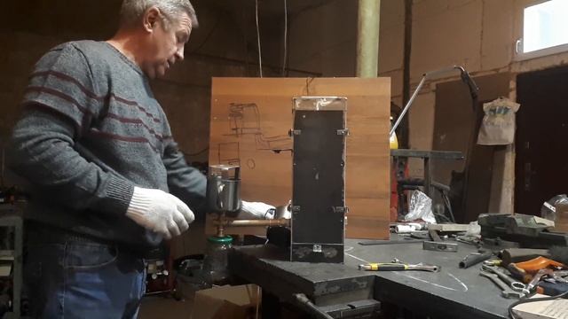 Дымогенератор Супер холодного копчения Смотрите все. смотреть онлайн