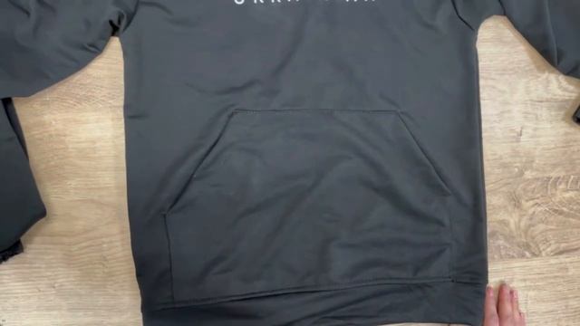 Мужской спортивный костюм HD смотреть онлайн