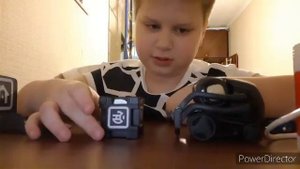 Обзор на Вектора :D (Робот с искуственным интелектом от компании Anki!)
