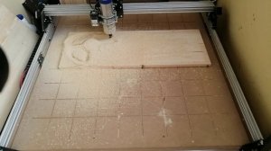 Менажница. Первый опыт работы с галтельной фрезой. Фрезеруем сосну.