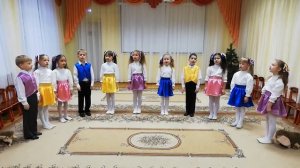 «Песенка Мамонтенка» (сл.Д.Непомнящей, муз.В.Шаинского)