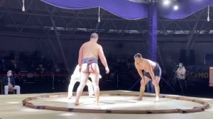 Самый продолжительный поединок в истории сумо!!