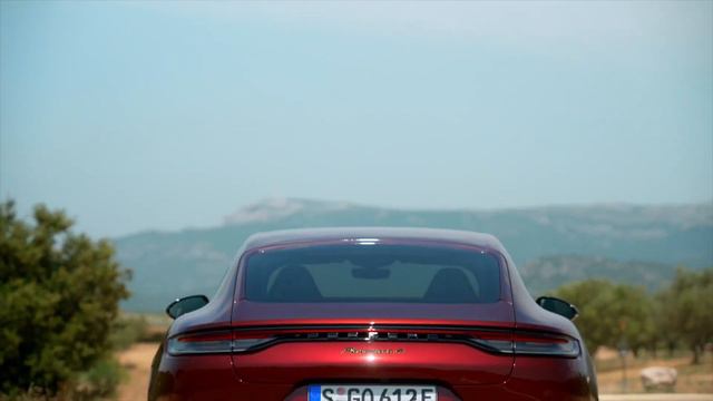 2021 Porsche Panamera 4 E-Hybrid смотреть онлайн