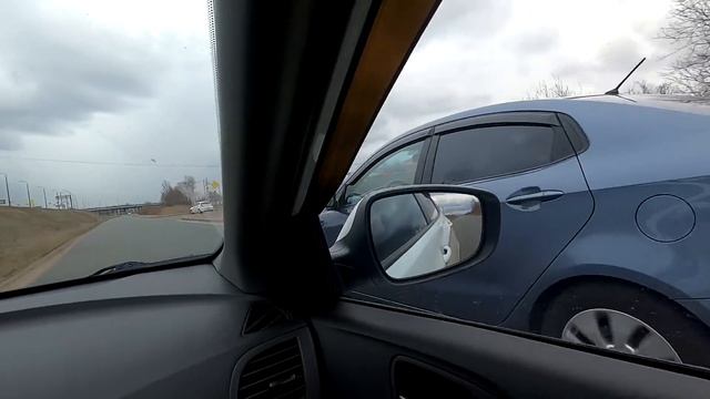 ТАКОГО ФИНАЛА ГОНКИ, НИКТО НЕ ЖДАЛ!!!КИА РИО 1.6 VS ХЕНДАЙ СОЛЯРИС 1.6 смотреть онлайн