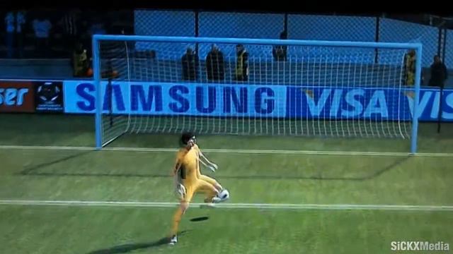 Pro Evolution Soccer 2013 (PES) - AI Fail смотреть онлайн