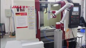 Загрузка станков роботом