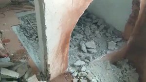 демонтаж кирпичной Арки вырезали проём демонтировали отбойным молотком толщина стены 30см.