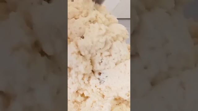 Запеканка с изюмом в духовке/Oven raisin casserole! смотреть онлайн