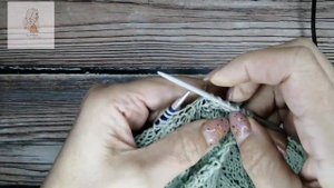 КАК СОЕДИНИТЬ ПЛАНКУ СО СПИНКОЙ СПИЦАМИ ПО ОТКРЫТЫМ ПЕТЛЯМ. #вяжемсНатальейЗвонаревой