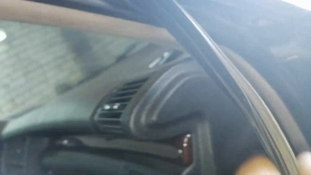 КАК снять дверные молдинги и хром Ауди А8 Д2 смотреть онлайн