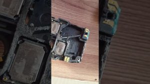 Нокиа 6233 с Авито за тысячу рублей, ушатаные динамики, обзор внутри