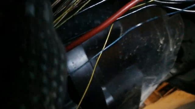 VW T4, 2,5 tdi. Троит, не ровно работает, моргает лампа свечей накаливания. смотреть онлайн