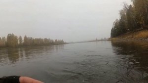 Крупный ХАРИУС и ПЕРВЫЙ СНЕГ . Ловля хариуса в проводку . Октябрь 2021
