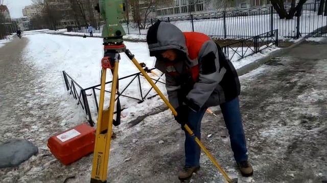 Установка тахеометра над точкой хода смотреть онлайн