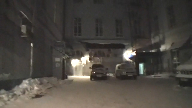 ЗАМЕРЗ НА УЛИЦЕ смотреть онлайн