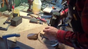 Люнет для токарного станка по дереву.