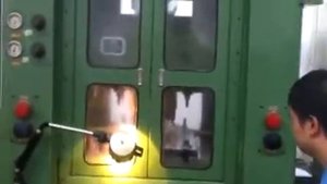 Пресс для производства шайбы из листового металла