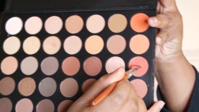 Giveaway + Makeup Look | ft. Spaire | Trying New & Old Products смотреть онлайн