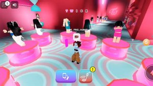 Нашла почти все Буковки но последняя не знаю где карта называется Twice Square