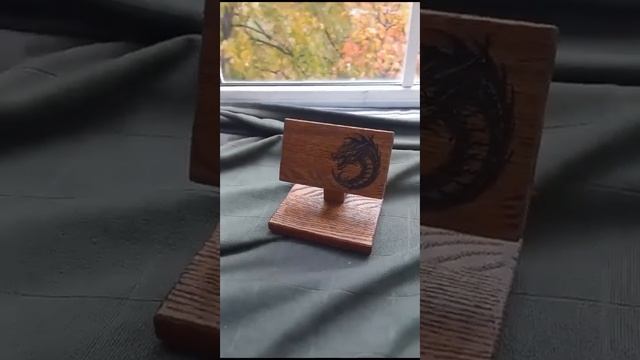 Серия подставок для часов Деревянный Дракон. Подарки к Новому году! смотреть онлайн