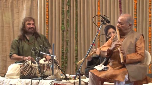 Saptak Annual Music Festival - 2015 : ( Pt.Hariprasad Chaurasia - Flute ) смотреть онлайн