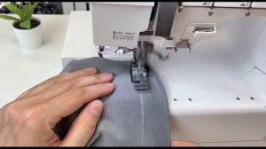 Работаем с узкими деталями на распошивальной машине Janome CoverPro 3000 Professional