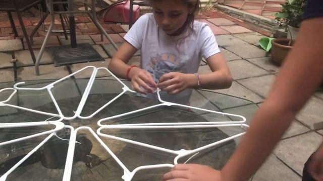 DIY Snowflake Outdoor Decor Craft смотреть онлайн