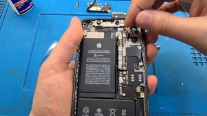 XS Max замена дисплея , замена экрана и Стекло камеры с рамкой iPhone XS Max