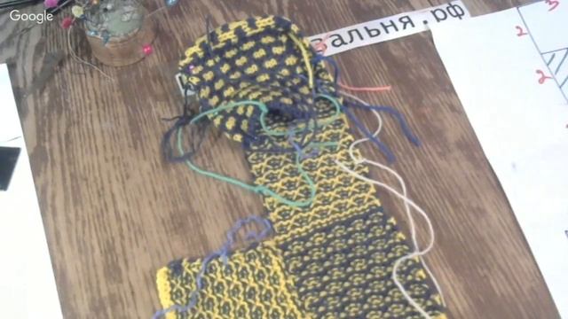 Вяжем на вязальной машинке "Носки с ушками" смотреть онлайн