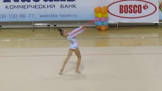 Арина Аверина-булавы. Надежды России 2011 смотреть онлайн