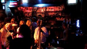 Habana Base Band In Concert ... A night in club CHE  La negra tiene tumbao