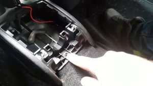 Фольксваген Поло - розетка в багажник 12В