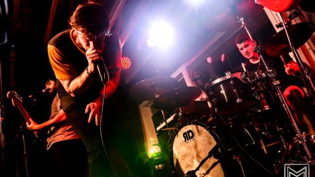 Чеб Послушать #8 / Что послушать на этой неделе - группа Wolves at the gate смотреть онлайн