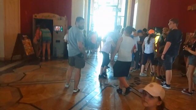 Польша/ Прогулка по Варшаве/ Обзорная площадка. смотреть онлайн