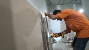 Фрезер по гипсокартону DeWALT DCS 551