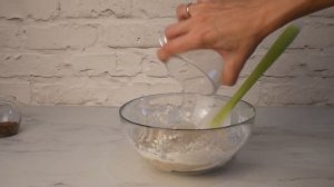 Хлебцы зерновые с кунжутом, семенами льна и подсолнечными семечками