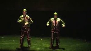 Шикарный танец роботов.flv