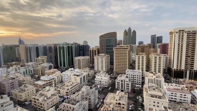 24 HOURS IN ABU DHABI | Abu Dhabi, Royal Rose Hotel by Ajel Olaguer смотреть онлайн