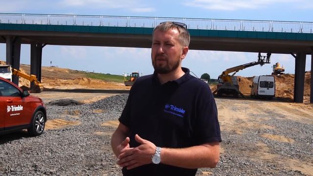 Системы автоматического нивелирования Trimble 3D в дорожном строительстве: установка и работа