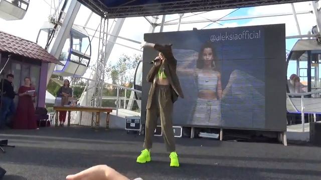 Блогер Александра Абрамцева(Парк Сказка«Битва блогеров–2»,29.8.20) смотреть онлайн