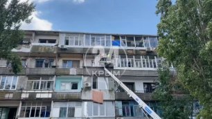 В Новофёдоровке убирают выбитые окна и опасные конструкции