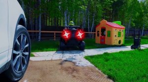 Сеня ремонтирует Колесо на ОГРОМНОМ  Тракторе.